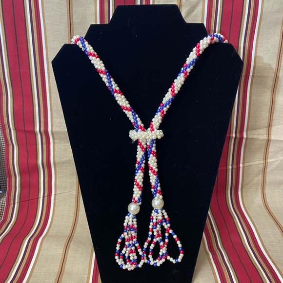 🛒Markdown🛒  Faux Red White Blue Pearl Spiral Woven Long Rope Tassel Necklace - Picture 3 of 3